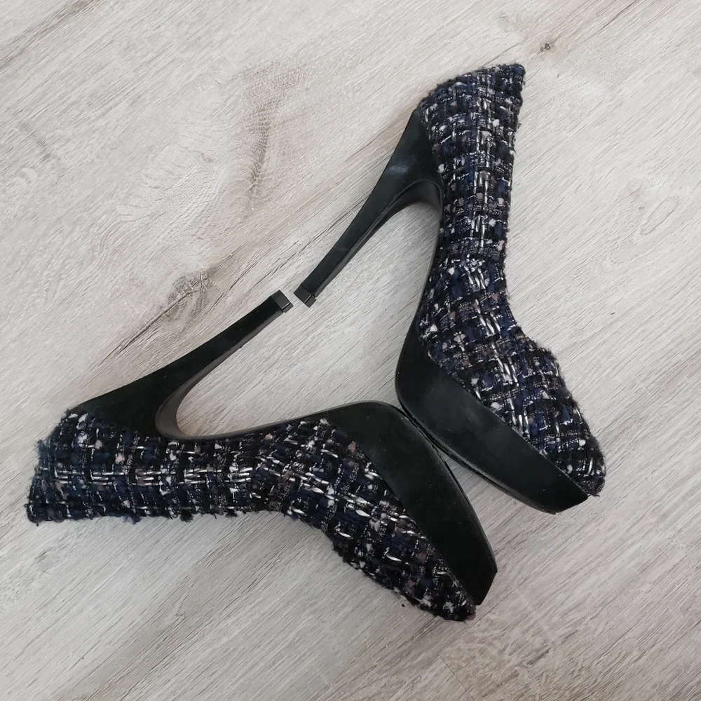 Tory Burch Size 6 Peggy Tweed and Suede High Heels Stilettos Pumps